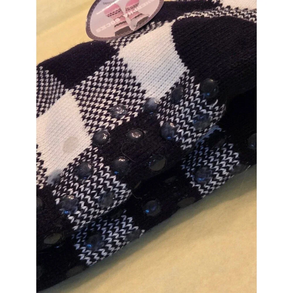 New Nollia Plush Sherpa Slipper Socks Buffalo Plaid Black White